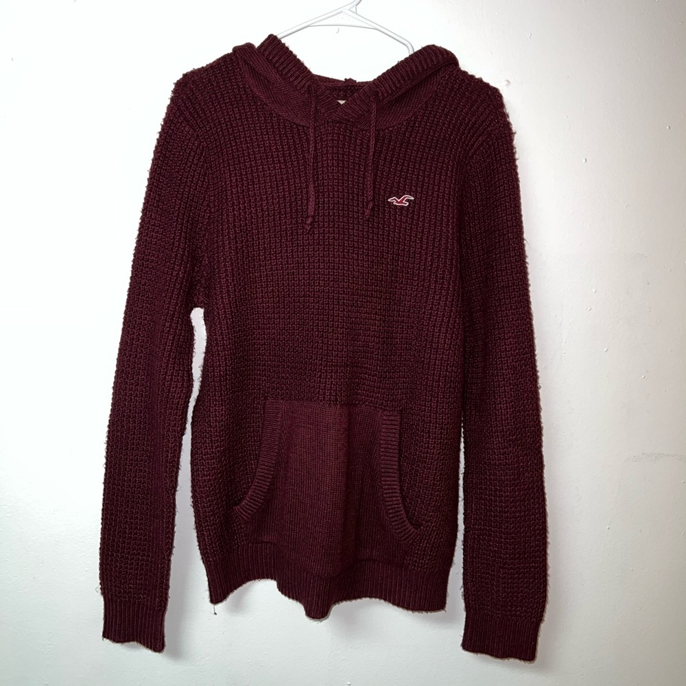 HOLLISTER